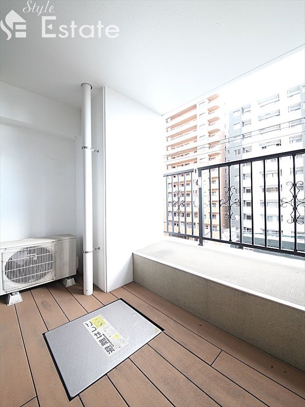 バルコニー　バルコニー