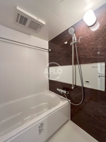 バス・シャワールーム　スプランディッド難波WESTII　風呂