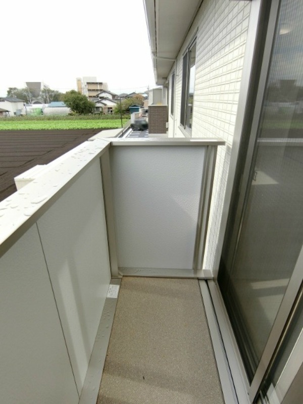 バルコニー　図面と現状に相違がある場合には現状を優先