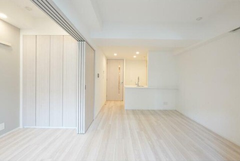 居室・リビング　同タイプのお写真です