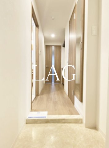 玄関　玄関です。