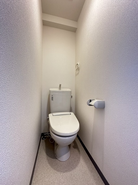 トイレ　別部屋参考写真です