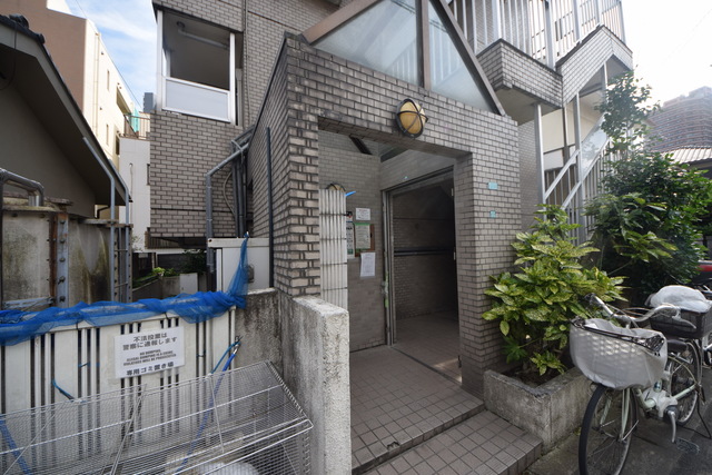 エントランス　～おかえりなさいませ～