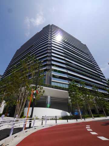 建物外観　THE　COURT　神宮外苑