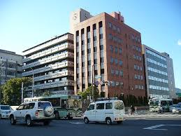 大学・短大　私立京都外国語大学短期大学部（大学・短大）まで422m