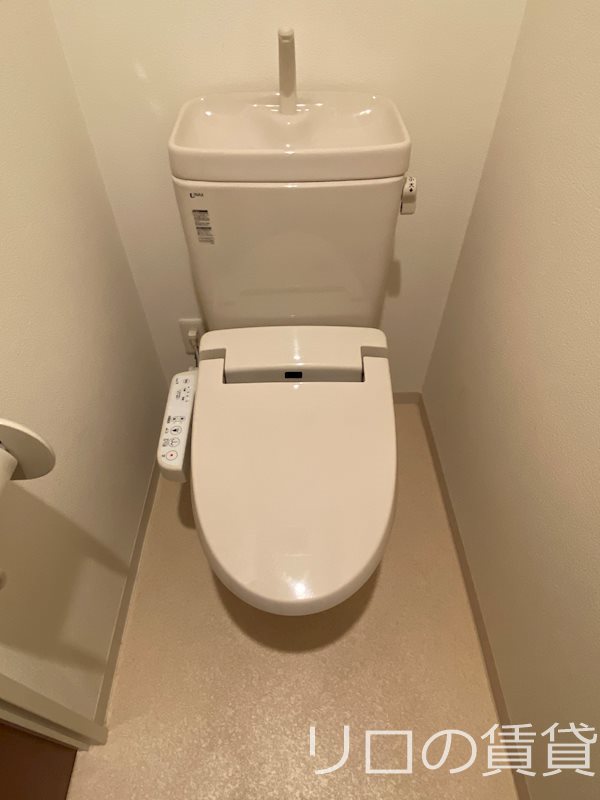 トイレ　別号室