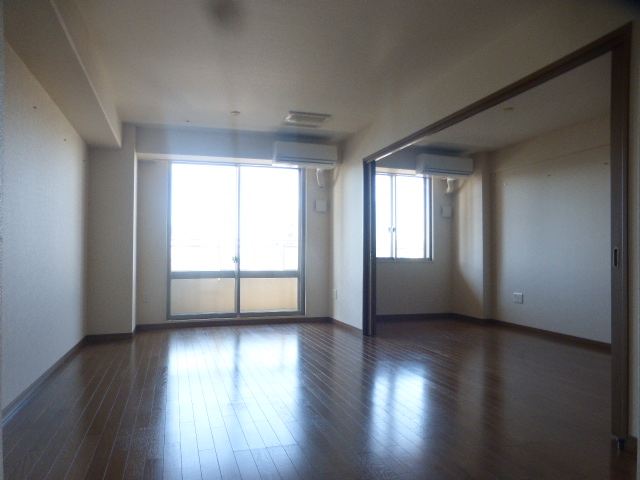 居室・リビング　居室