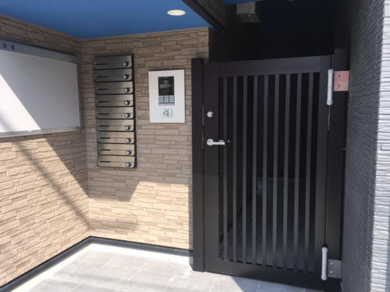 エントランス　安心のオートロックセキュリティ♪