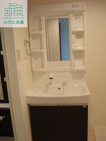 洗面設備　※別号室写真です