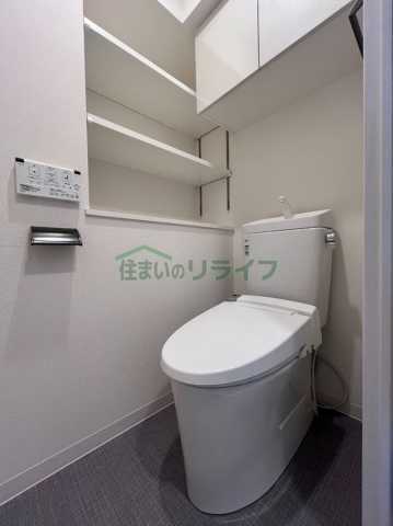 トイレ　別部屋引用