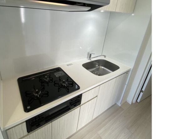 キッチン　コンパクトなキッチンで掃除もラクラク