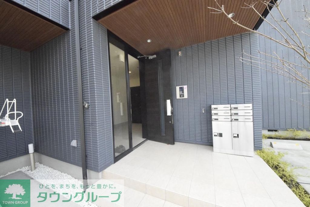 エントランス　エントランス