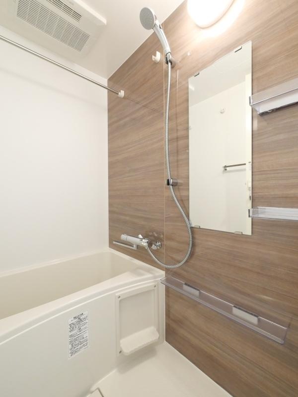 バス・シャワールーム　※別部屋イメージ