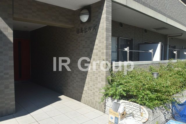 エントランス　エントランス