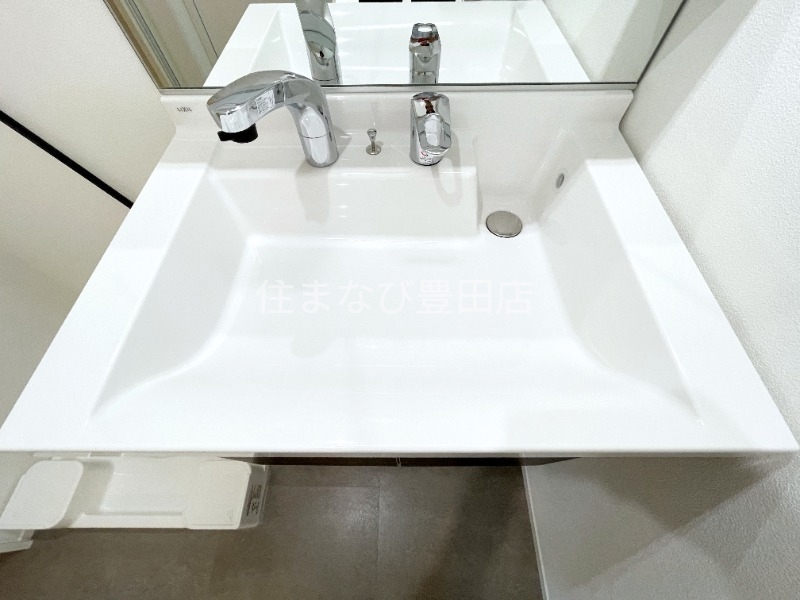 洗面設備　同型別部屋写真