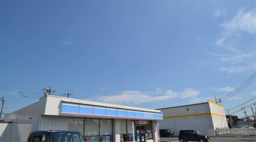 コンビニ　ローソン洲崎店（コンビニ）まで915m