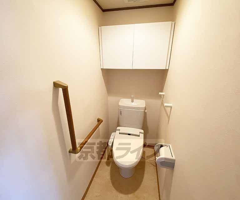 トイレ　清潔感あるトイレです。