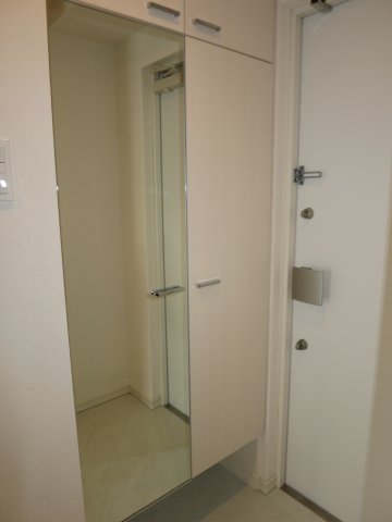 玄関　※反転タイプ