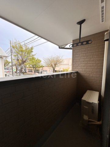 バルコニー　欅テラス