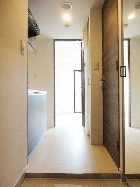 玄関　★玄関、広々スペース★