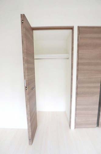 収納　★ハンガーラック付き、上部収納も有り★