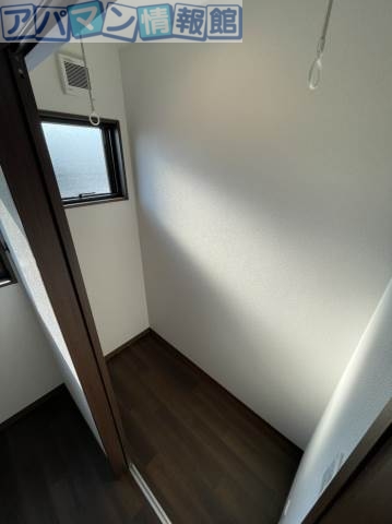 バルコニー　サンルーム付き！