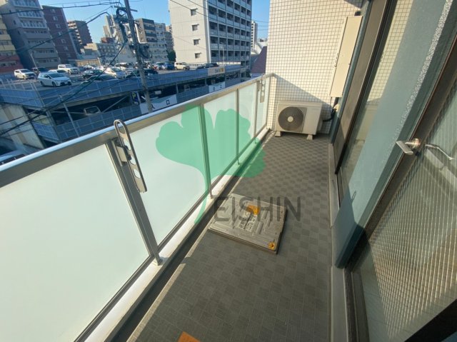 バルコニー　日当たりの良いバルコニーです！