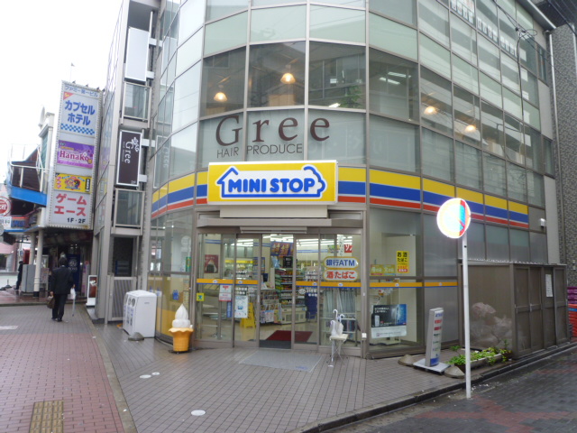 コンビニ　ミニストップ津田沼駅北口店（コンビニ）まで481m