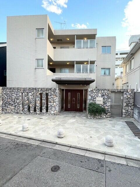 建物外観　外はこのようになっています