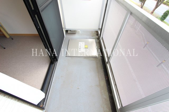 バルコニー　現況優先