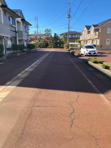 その他　前面道路（その他）まで0m