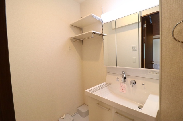 洗面設備　洗面化粧台