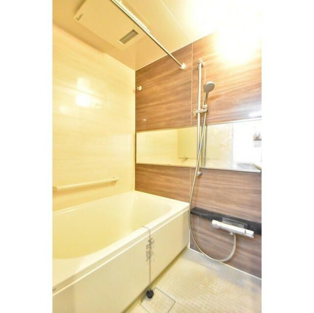 バス・シャワールーム　日々の疲れを癒すお風呂付です