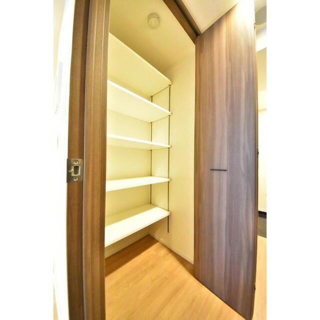 収納　たっぷりとした収納スペースです