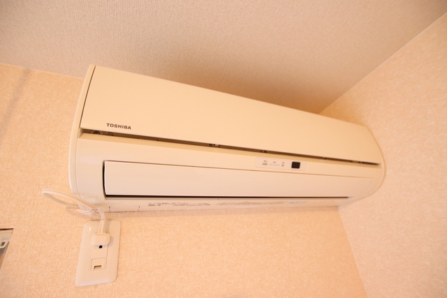 その他設備　エアコン１基