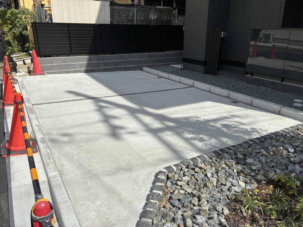 駐車場　外観