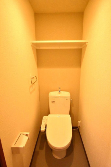 トイレ　※別部屋の写真です