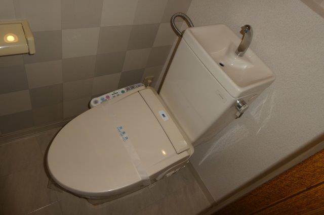 トイレ　ウォシュレット
