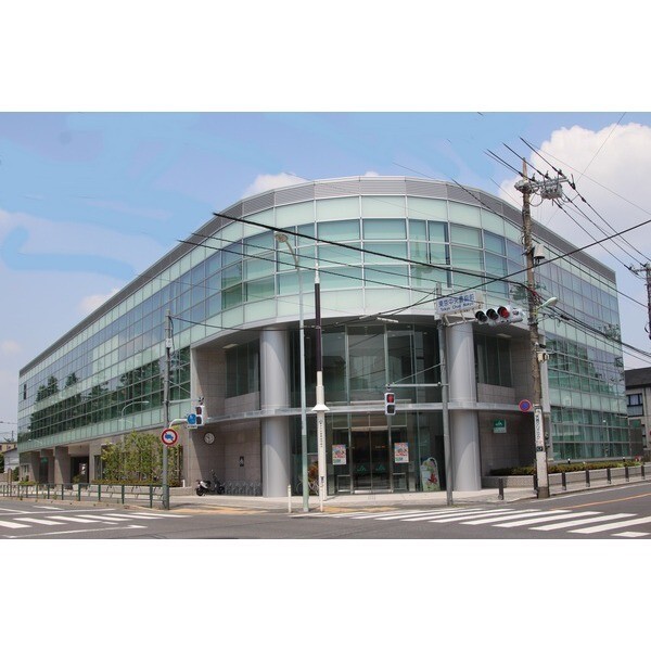 銀行　ＪＡ東京中央芦花支店（銀行）まで655m