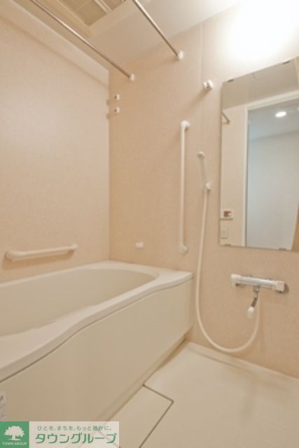 バス・シャワールーム　※写真は同タイプ住戸です。