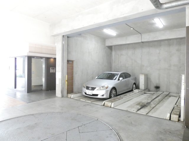 その他設備　駐車場