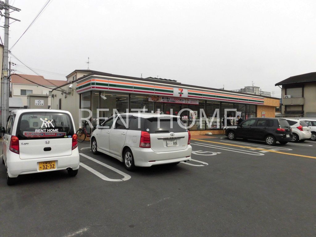 コンビニ　セブンイレブン東大阪中小阪5丁目店（コンビニ）まで390m