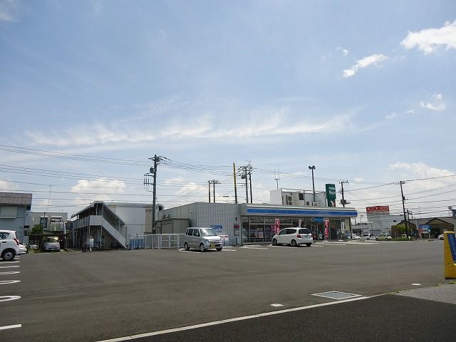 コンビニ　ローソン君津南子安６丁目店（コンビニ）まで1300m