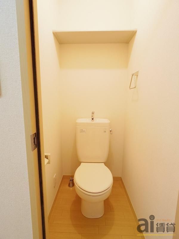 トイレ　※同仕様写真です