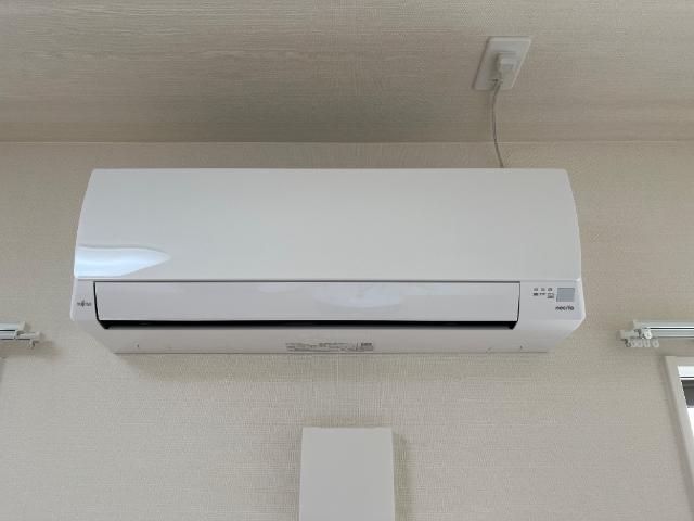 その他設備　エアコン2台