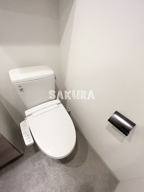トイレ　嬉しい温水洗浄便座付き♪