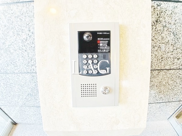 セキュリティ　オートロックになります。