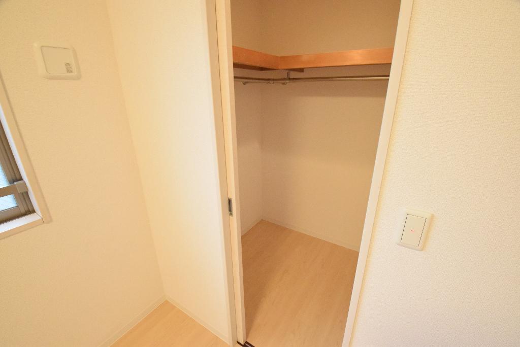 収納　クローゼット