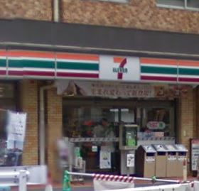 コンビニ　セブンイレブン 朝日橋店（コンビニ）まで110m