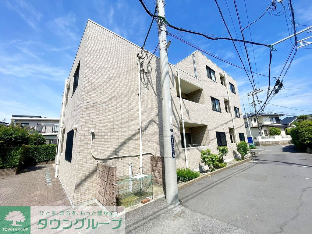 建物外観　★駅まで平坦アクセス★